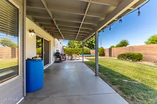 735 S Winthrop Cir, Mesa, AZ 85204 - Photo 28