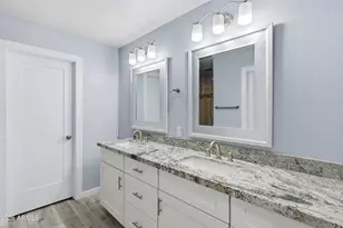 8198 E Del Caverna Dr, Scottsdale, AZ 85258 - Photo 34