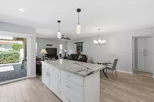 8198 E Del Caverna Dr, Scottsdale, AZ 85258 - Photo 16