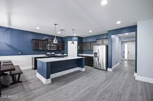 624 W Blue Ridge Dr, San Tan Valley, AZ 85140 - Photo 2