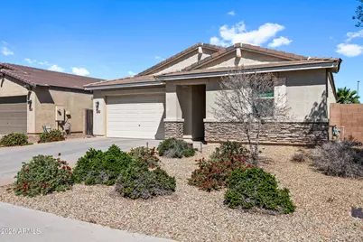 624 W Blue Ridge Drive, San Tan Valley, AZ 85140 - Photo 4