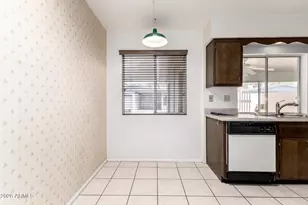 13239 N 110th Ave, Sun City, AZ 85351 - Photo 10