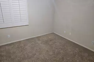 11109 W Madisen Ellise Dr, Surprise, AZ 85378 - Photo 18