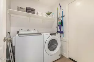 2725 E Mine Creek Rd, Phoenix, AZ 85024 - Photo 26