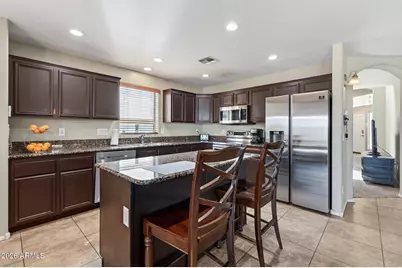 9846 W Melinda Lane, Peoria, AZ 85382 - Photo 10