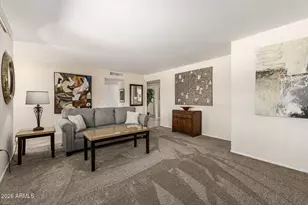 11801 N Coggins Dr, Sun City, AZ 85351 - Photo 12
