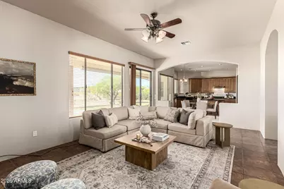 15225 W Frontier Drive, Surprise, AZ 85387 - Photo 10