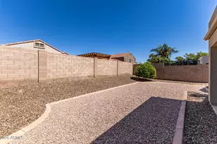 17616 W Bloomfield Rd, Surprise, AZ 85388 - Photo 34