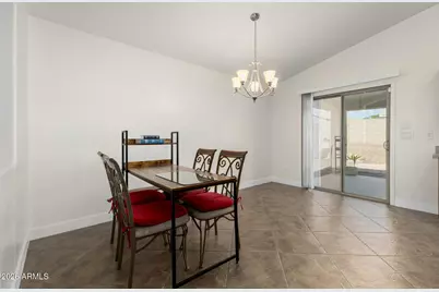 17616 W Bloomfield Road, Surprise, AZ 85388 - Photo 12