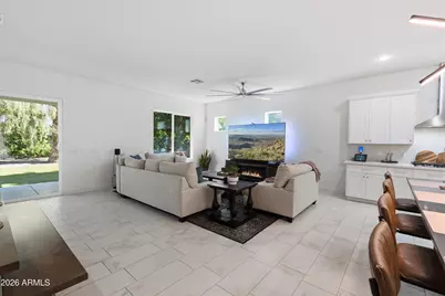 1822 W El Caminito Drive, Phoenix, AZ 85021 - Photo 22