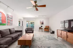 3827 E Larkspur Dr, Phoenix, AZ 85032 - Photo 8