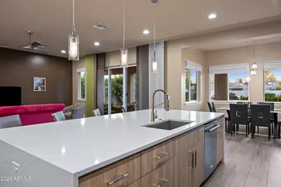 355 E Maryland Avenue, Phoenix, AZ 85012 - Photo 12