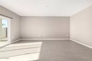 37044 N Aleutian Dr, San Tan Valley, AZ 85143 - Photo 8