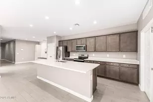 37044 N Aleutian Dr, San Tan Valley, AZ 85143 - Photo 16