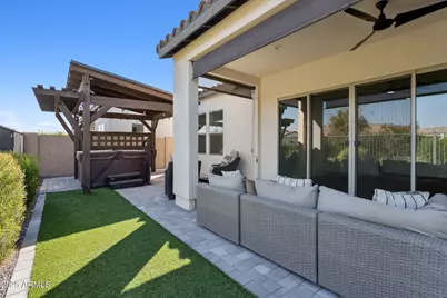 11249 N Blakely Street, Surprise, AZ 85388 - Photo 6