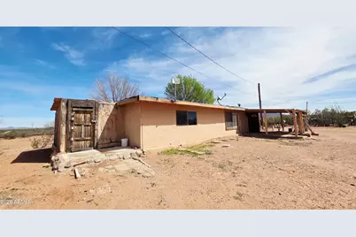 1733 N Gunsmoke Avenue, Sierra Vista, AZ 85635 - Photo 2
