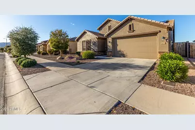 18834 W Yucatan Drive, Surprise, AZ 85388 - Photo 4