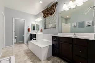 18834 W Yucatan Dr, Surprise, AZ 85388 - Photo 20