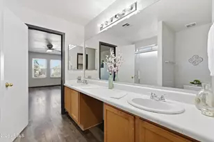 2585 E Harrison Ct, Gilbert, AZ 85295 - Photo 32