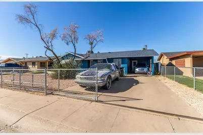 2344 E School Drive, Phoenix, AZ 85040 - Photo 2