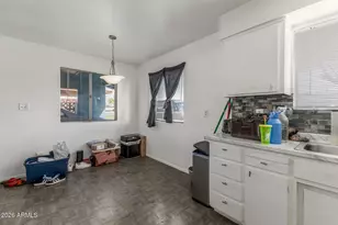 2344 E School Dr, Phoenix, AZ 85040 - Photo 8