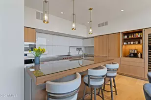 5000 N Camelback Rdg Dr, Scottsdale, AZ 85251 - Photo 16