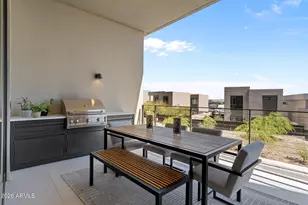 5000 N Camelback Rdg Dr, Scottsdale, AZ 85251 - Photo 32
