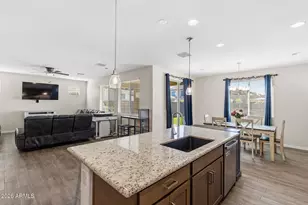 16759 W Canterbury Dr, Surprise, AZ 85388 - Photo 14