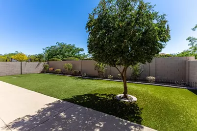 2313 W Straight Arrow Lane, Phoenix, AZ 85085 - Photo 6