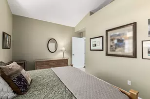 1605 E Saltsage Dr, Phoenix, AZ 85048 - Photo 32