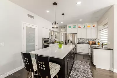 1605 E Saltsage Drive, Phoenix, AZ 85048 - Photo 14