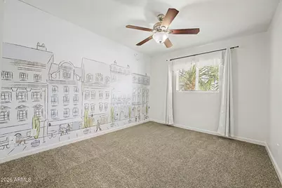 210 E El Camino Drive, Phoenix, AZ 85020 - Photo 22