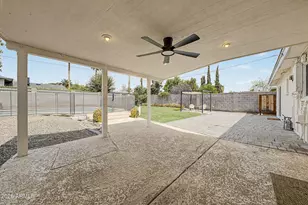 210 E El Camino Dr, Phoenix, AZ 85020 - Photo 30