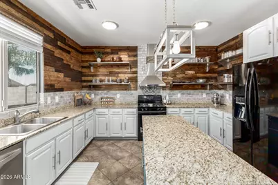 673 W Hereford Drive, San Tan Valley, AZ 85143 - Photo 10