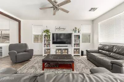 673 W Hereford Drive, San Tan Valley, AZ 85143 - Photo 6