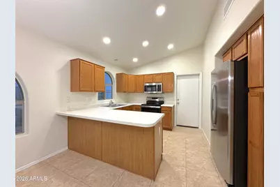 1051 S Honeysuckle Lane, Gilbert, AZ 85296 - Photo 6