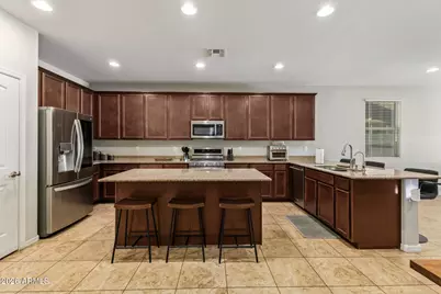 15582 W Devonshire Avenue, Goodyear, AZ 85395 - Photo 10