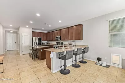 15582 W Devonshire Avenue, Goodyear, AZ 85395 - Photo 8