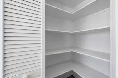 807 E Morelos Street, Chandler, AZ 85225 - Photo 8