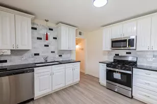 8352 N 3rd St, Phoenix, AZ 85020 - Photo 14