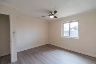 8352 N 3rd St, Phoenix, AZ 85020 - Photo 2