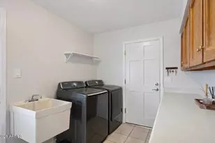 2064 E Kenwood Cir, Mesa, AZ 85213 - Photo 12