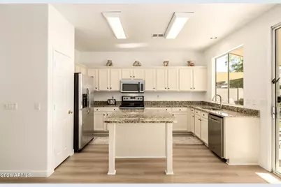 1823 E Tyson Place, Chandler, AZ 85225 - Photo 2