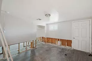 2041 W Georgia Ave, Phoenix, AZ 85015 - Photo 24