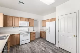 22708 E Carla Vista Dr, Mesa, AZ 85212 - Photo 8