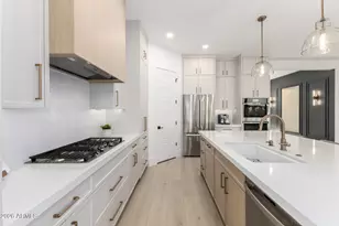 4423 W Park View Ln, Glendale, AZ 85310 - Photo 14