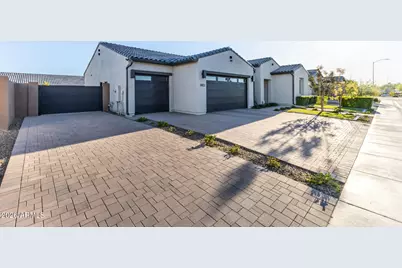 4423 W Park View Lane, Glendale, AZ 85310 - Photo 4