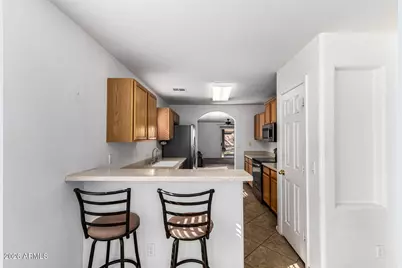 25278 W Parkside Lane S, Buckeye, AZ 85326 - Photo 8