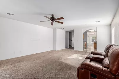 25278 W Parkside Lane S, Buckeye, AZ 85326 - Photo 12