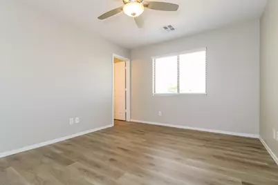 1616 W Appaloosa, San Tan Valley, AZ 85144 - Photo 6